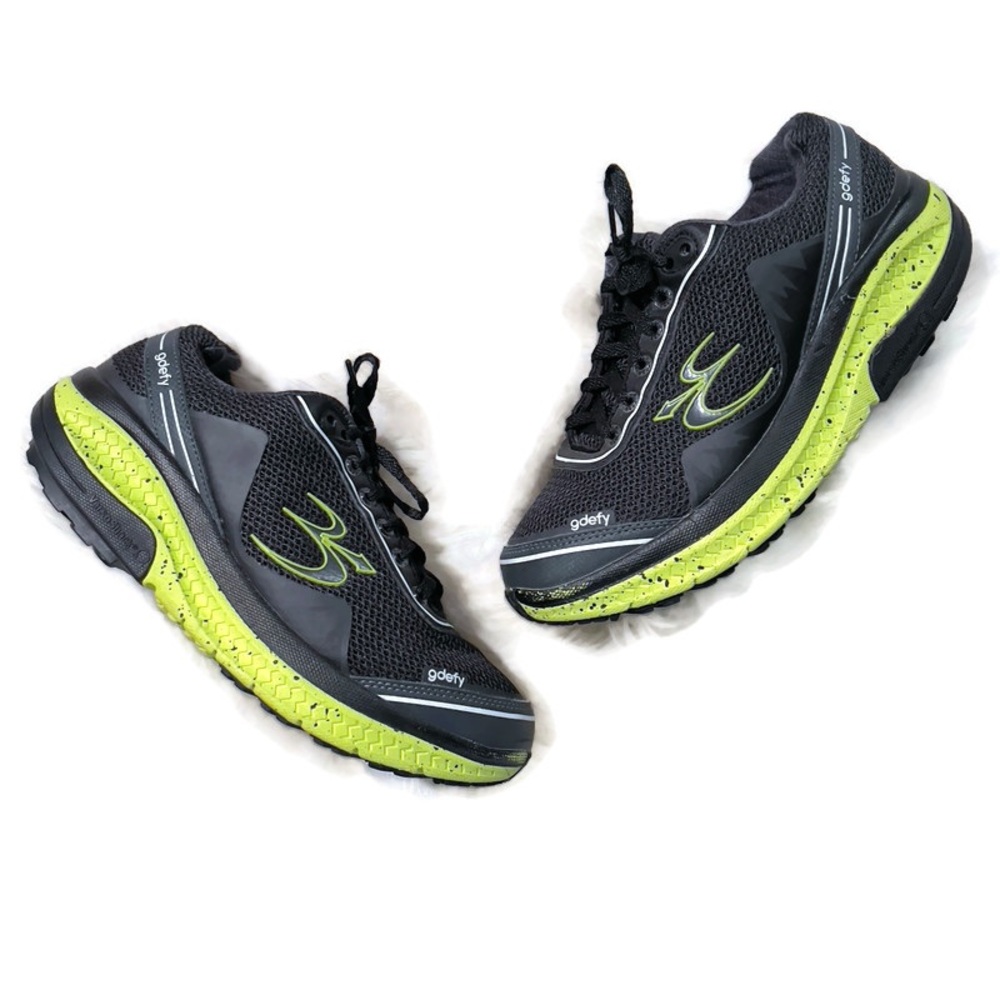 Gdefy Gravity Defyer Mighty Walk Sneakers
